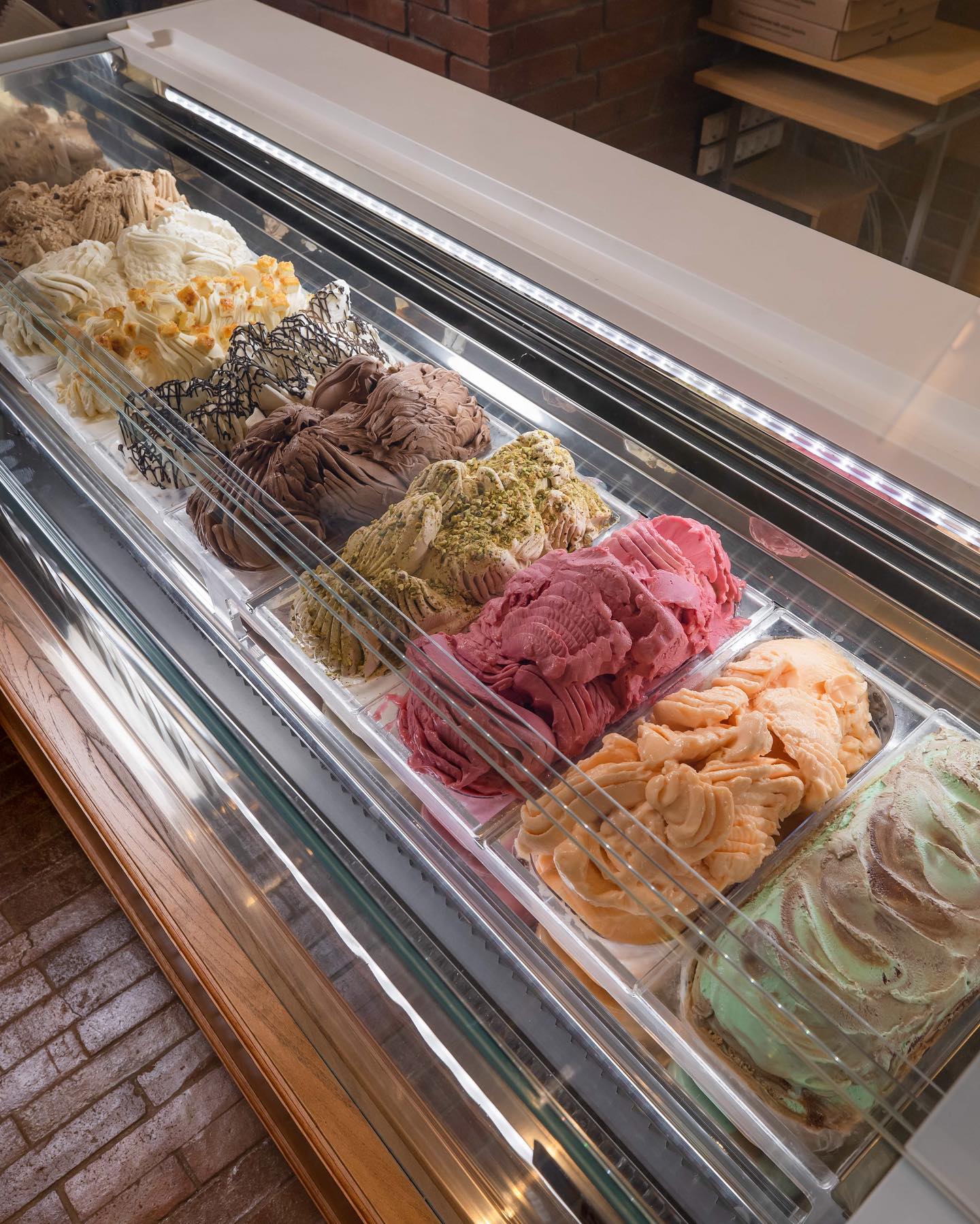 Cara Membuat Gelato: Mengenal Bahan Gelato dan Fungsinya untuk Pemula