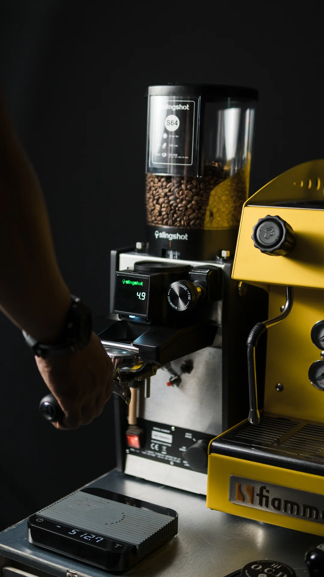 Grinder Kopi Rumahan Ala Barista: Yuk Bikin Kopi Seenak Cafe!