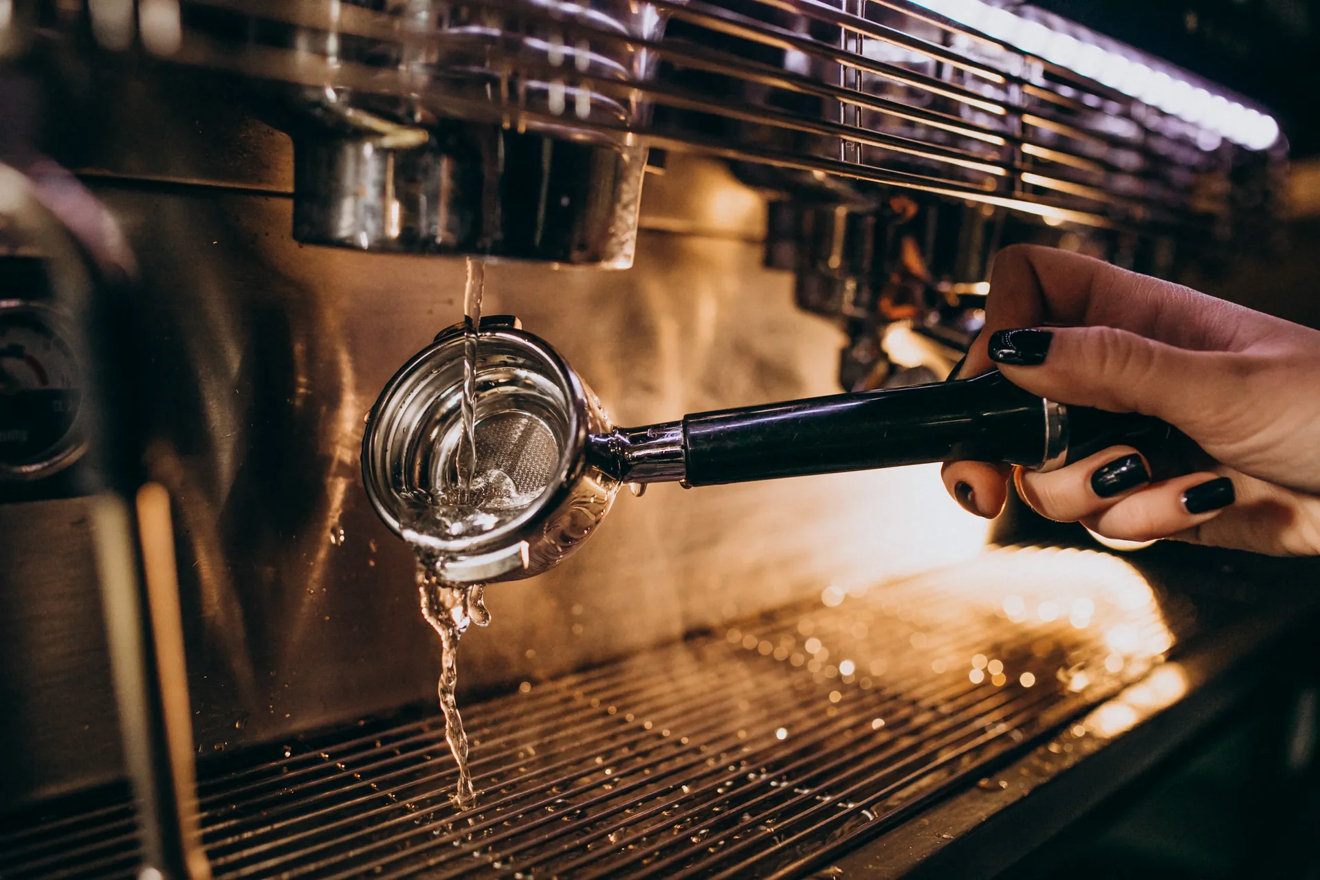 Harga Mesin Kopi Barista: Cara Memilih Sesuai Budget dan Kebutuhan