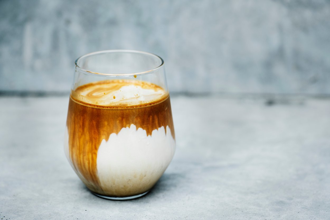 Resep Dirty Latte yang Layering-nya Cantik, Gampang Dibuat